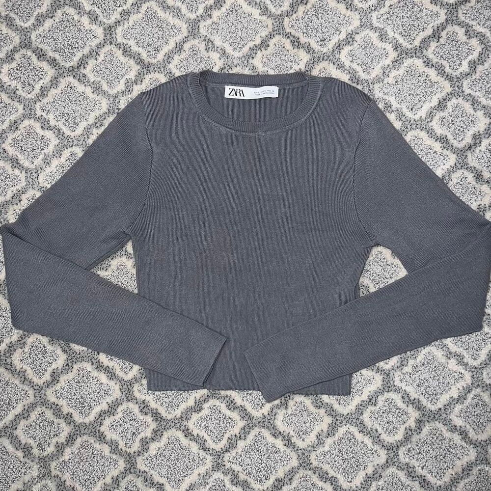 Zara Grey or Gray Knitted Ribbed Cropped Sweater